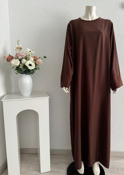 Lightweight Abaya in Medina Silk